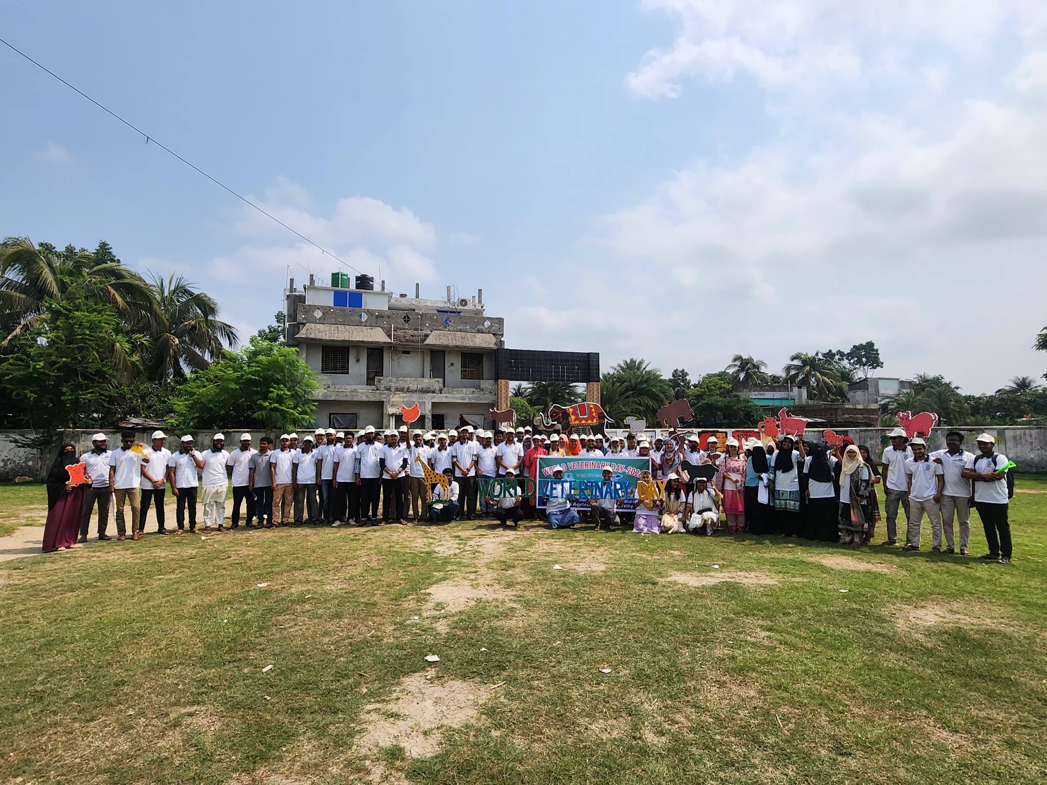 বর্ণাঢ্য আয়োজনে খুকৃবিতে বিশ্ব ভেটেরিনারি দিবস-২০২৬ উদযাপন
